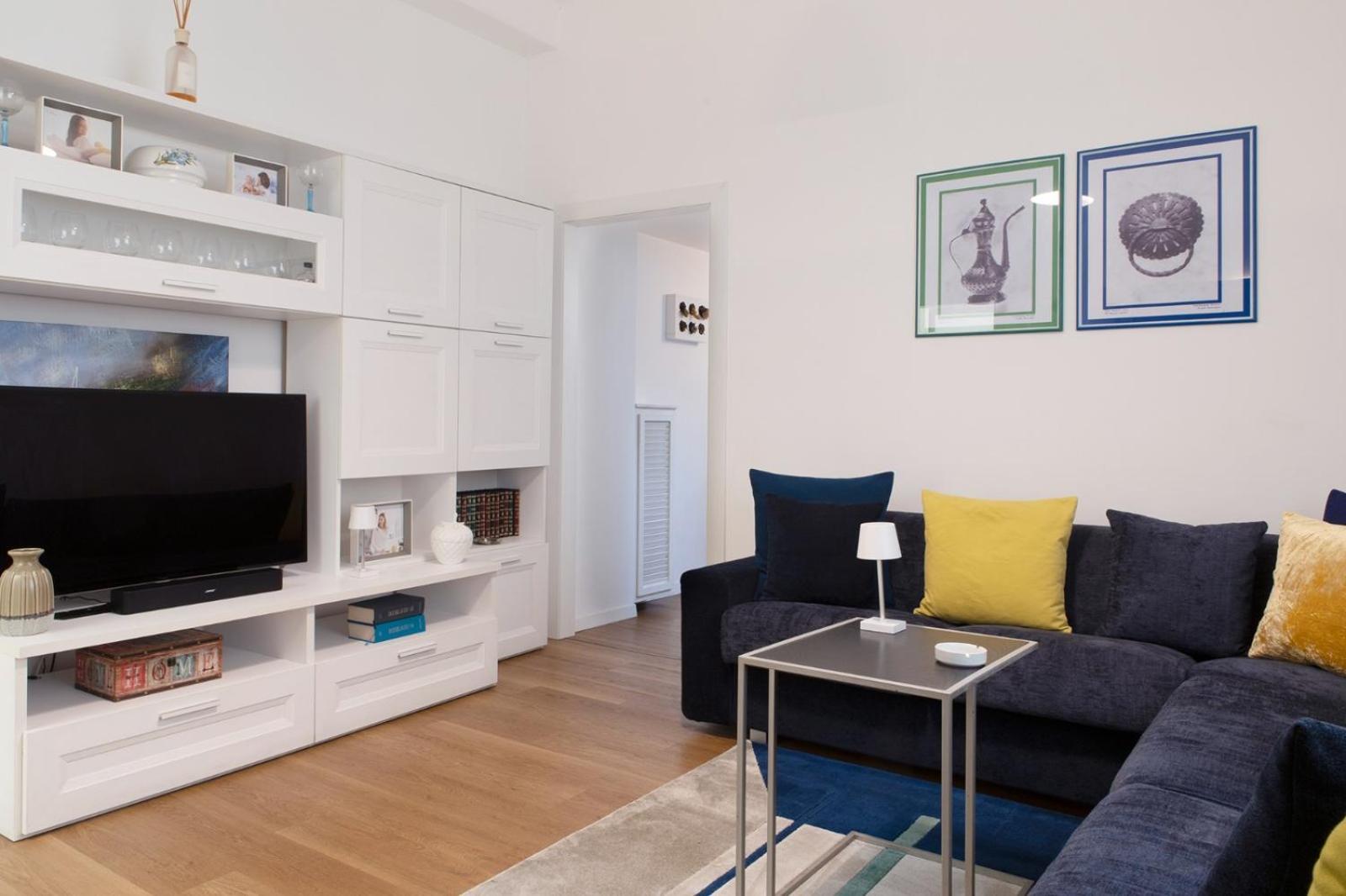 Cozy Apartment Милано Екстериор снимка